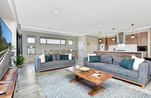 Cessnock House | Winery Rest at Turnberry Hunter Valley - 5 minutes to vineyards.