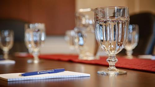 Meridian Hotel | Wingate by Wyndham Bellingham Heritage Inn