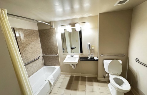Chesapeake Hotel | Wingate by Wyndham Chesapeake