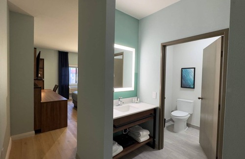 Farmington Hotel | Wingate by Wyndham Farmington NM