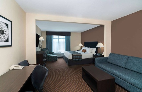 Lexington Hotel | Wingate by Wyndham Lexington