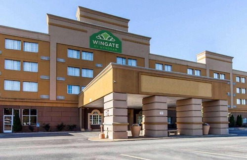 Marietta Hotel | Wingate by Wyndham Marietta Conference Center Ohio