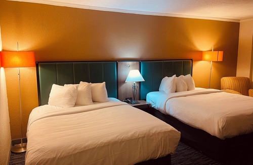 Marietta Hotel | Wingate by Wyndham Marietta Conference Center
