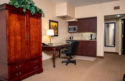 Mentor Hotel | Wingate by Wyndham Mentor OH