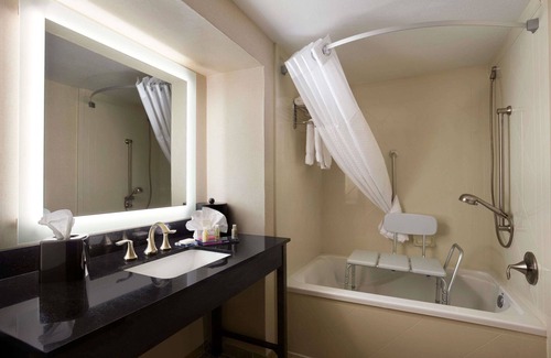 Seminole Hotel | Wingate By Wyndham Seminole