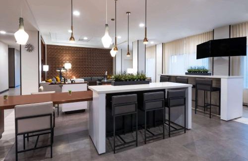 Sidney Hotel | Wingate by Wyndham Sidney