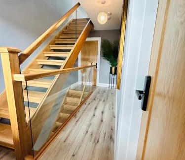 Claddagh House | Winnie's Lodge
