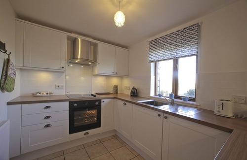 Worth Matravers Apartment | Winspit View, Worth Matravers - Family friendly home