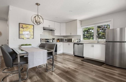 Calgary House | Winston Suite 2BR 1BA - Carriage Suite with Garage