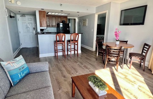 Myrtle Beach Condo | Winter Rates! Gorgeous Oceanfront Suite! 1Br Condo/Dog friendly