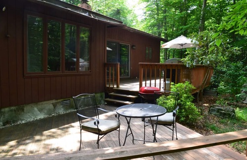 Pocono Pines House | Winter Wonderland Ski House