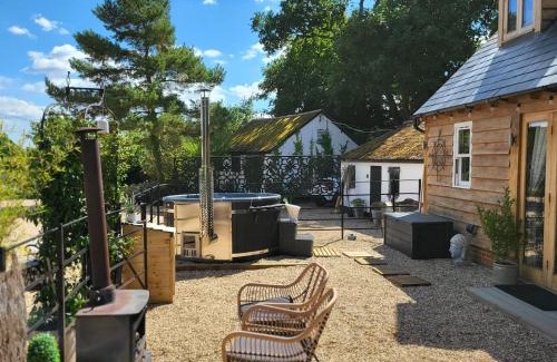 Braishfield House | Winterberry Barn
