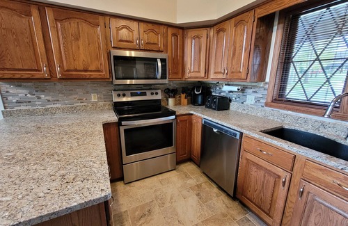 Clymer Condo | Winterberry Lodge: Ski In/Out of this slopeside single condo. Best location!