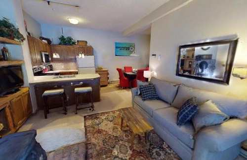 Pittsfield House | Wintergreen 106 - Cozy and peaceful condo, conveniently located between Killington and Pittsfield