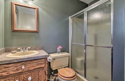 Nellysford Cabin | Wintergreen Resort Retreat w/Hot Tub!