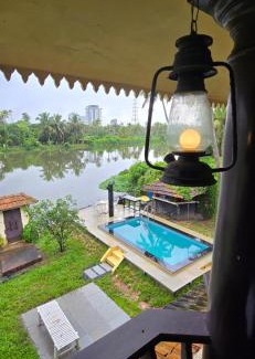 Kochi Resort | Wintergreen Water Front Resort