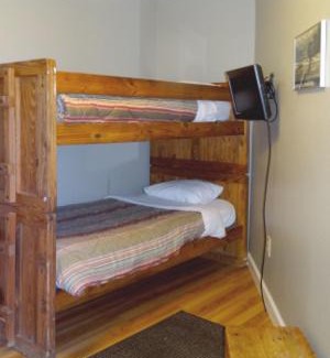 Ghent Apartment | Winterplace Condo Ski in Ski out First Floor E102