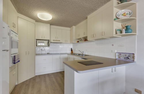 North Creek Apartment | Wintersview 2 - Beach Frontage Apartment