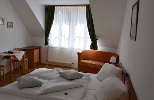 Durnstein House | Winzerhof & Gästehaus Stöger