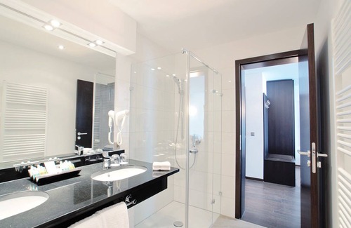 Ihringen Hotel | Winzerstube Ihringen