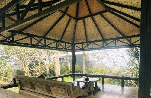 Ciburial Villa | Wira garden vila city view & big garden for bbq and relax in Bandung strategic area