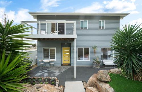Wirrina Cove House | Wirrina Waters - Stunning Horizons with Hot Tub