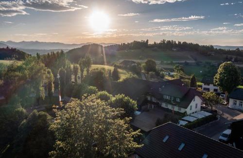 Granichen House | Wirtshaus Rütihof