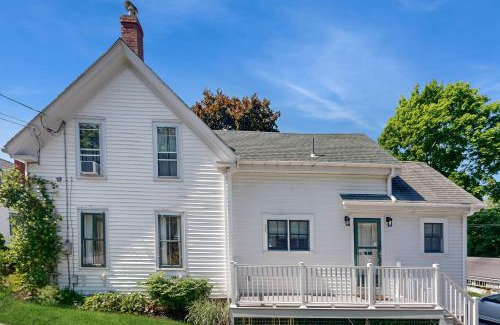 Wiscasset House | Wiscasset Holiday