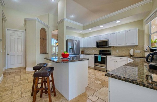Caloosahatchee House | Wischis Florida Home - Sunny Paradise