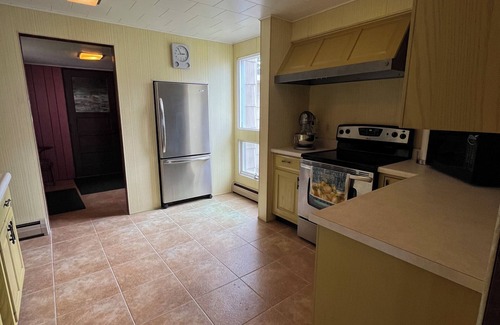 Spruce Cottage | Wiseman Cottage on Hubbard Lake