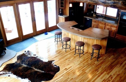 Lead Cabin | Wishbone Lodge Near Deadwood and Terry Peak now with AC and WiFi