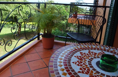 Donghe Bed & Breakfast | Wishingwell B&B