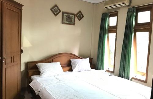 Laweyan Hotel | Wisma Atma Bhakti near Solo Square Mitra RedDoorz