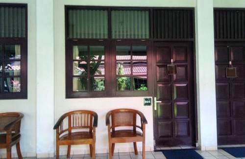 Colomadu House | Wisma Colomadu
