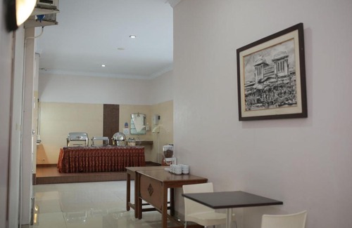 Wates Hotel | WISMA KUSUMA HOTEL