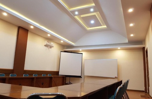 Salatiga Hotel | Wisma Tamu UKSW