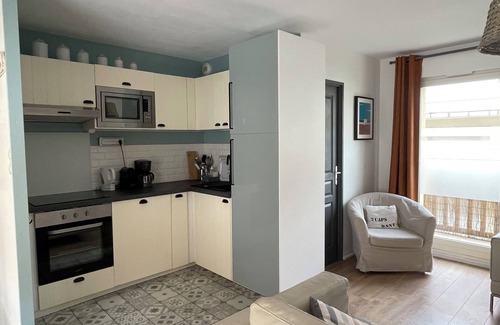 Wissant House | Wissant, direct access to the beach 100m: 6-person house, neat interior and sea view.