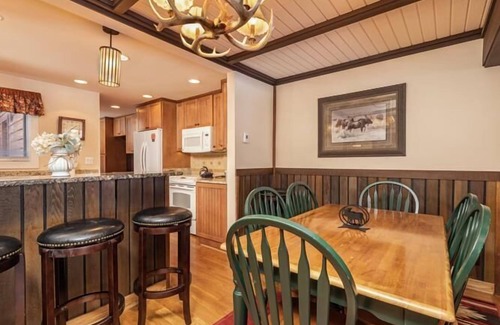 Jackson Hole House | Wister G: 2Br+Loft - N Jackson -1 Mi to Grand Teton Park- Teton View