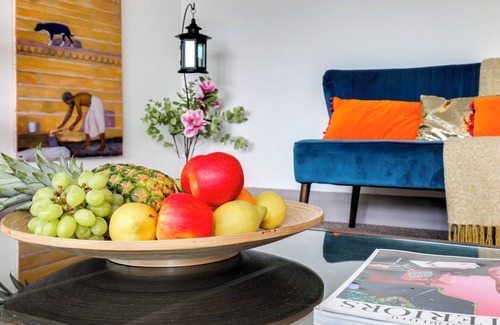 Whittington Apartment | Wisteria Apartment For the Perfect London Getaway