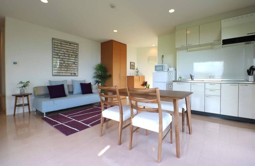 Kadena-cho Apartment | With a terrace with ocean view Slowly Okinawa LIF/Nakagami-gun Okinawa