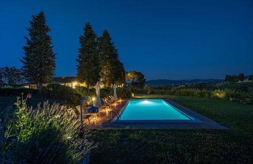 Impruneta Villa | With you from start to finish: Villa with concierge service and heated pool