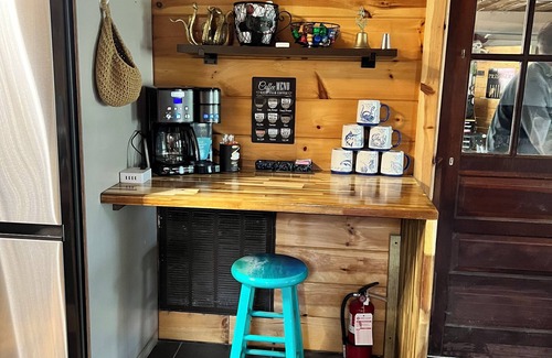 Inglis House | Withlacoochee Pirate River House - PET FRIENDLY