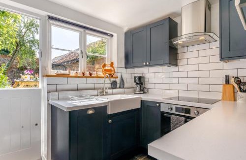 Ixworth House | Wits End Cottage