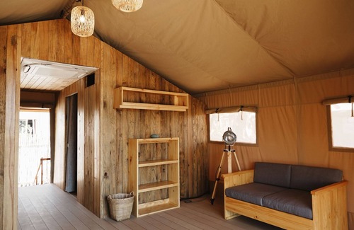 Ke Ga Hotel | WoCAL Resort Ke Ga