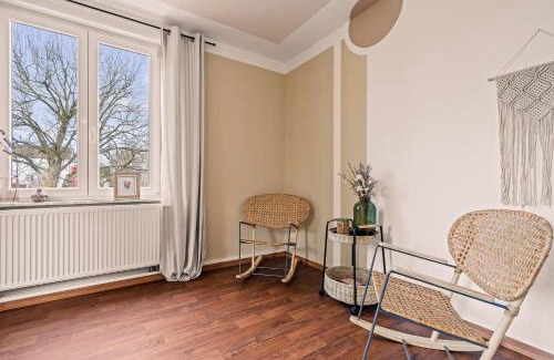 Meckenbeuren Apartment | Wohnen bei der alten Dampflok inkl Balkon - 5 min zum Ravensburger Spieleland