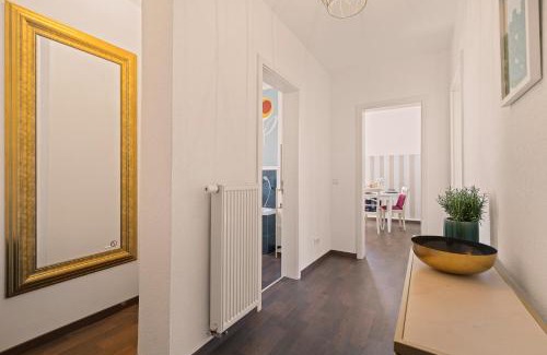 Meckenbeuren Apartment | Wohnen im alten Bahnhof inkl Balkon - 5 min zum Ravensburger Spieleland