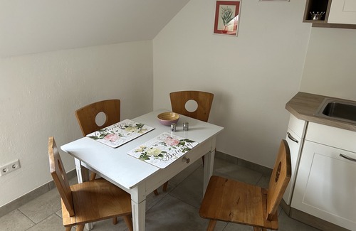 Holzhammer Apartment | Wohnen in Ehemaliger Brennerei auf Gut Holzhammer