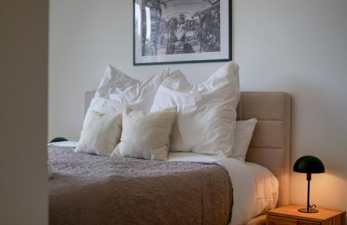 Wiesloch House | Wohnkultur - Ferienhaus für 10 mit Garten, Parkplatz, 5 Schlafzimmer