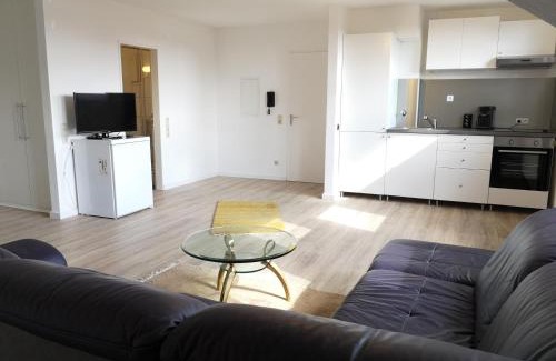 Wuerselen Apartment | Wohnlich