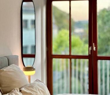 Wuerzburg Apartment | Wohnung Alte Mainbrücke - GRATIS KAFFEE - NETFLIX - BALKON